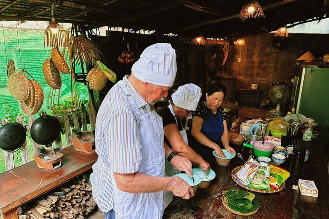 1 hour Egg Coffee Cooking Class with Snack and Local Instructor - Snack Pairing: Spring Roll After the Work