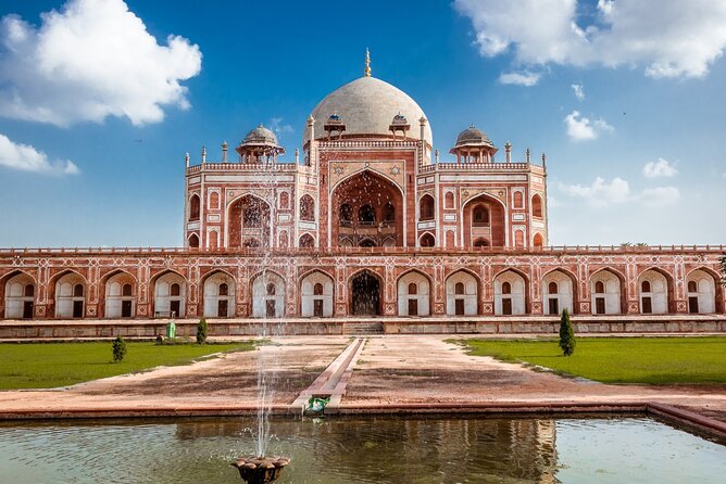 2 Days Private Delhi Tour with Best Cooking Class - Getting Picked Up, Getting Moving, and Getting Real Delhi Pace Right
