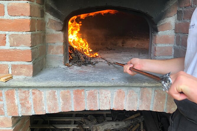 2-Hour Guided Family Pasta or Pizza Cooking Class in Acqui Terme - Key things to know before you go