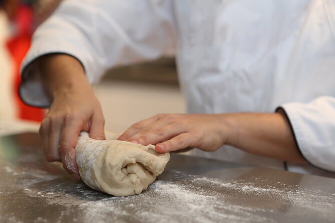 3-Hour Croissant & Pastry Cooking Class With Local Baker in Paris - Key things to know before you go