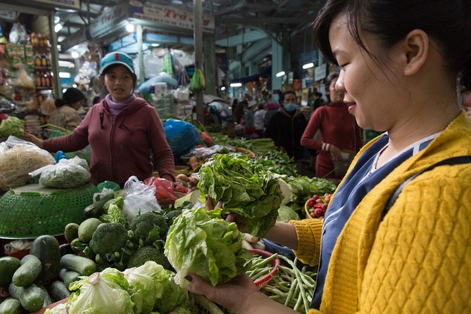 3-hour Traditional Vietnamese Home-Cooking Class in Da Nang - Ingredient Lesson: Spices, Herbs, and Local Choices