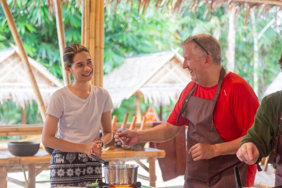 3 hours Khao Lak Cooking Class and Market Visit - What to bring (and what to skip) so the day feels easy