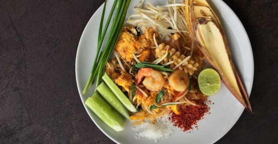 4-Hour Traditional Thai Cooking Class in Khaolak - The Morning Market Stop: Spices, Produce, and Smart Choices