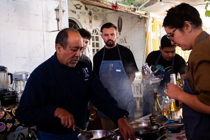 4 Moles Oaxacan Cooking Class with Traditional Cook - Chef Carrizosa’s mole lesson: pre-Hispanic technique meets later influences