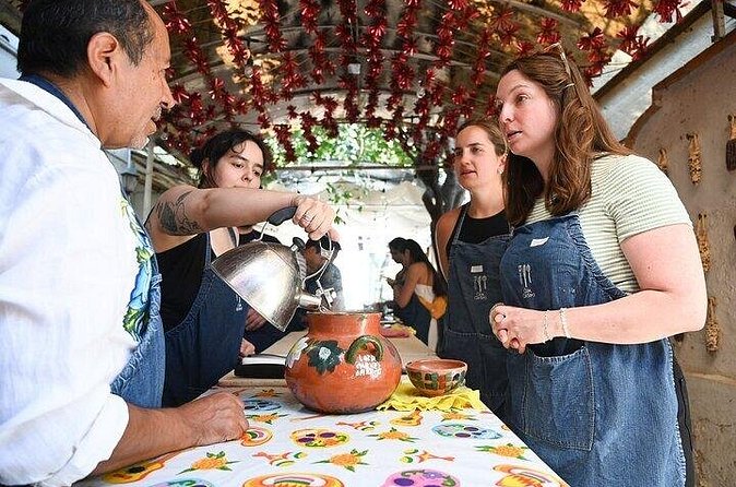4 Moles Oaxacan Cooking Class with Traditional Cook - The 4-mole menu (and what to watch for in each one)