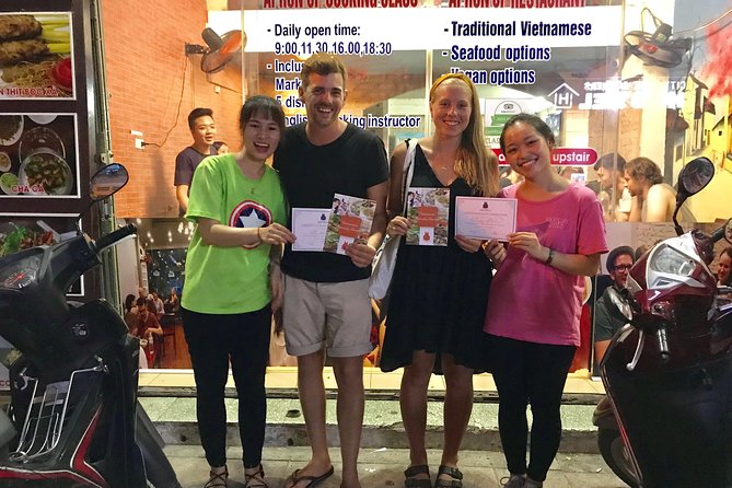 5 Traditional Dishes Hanoi Cooking Class with Market Trip - Key things you’ll notice
