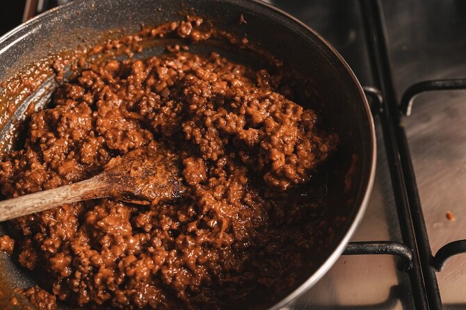 A Brunello Cooking Class with Vineyards View Winery - Who should book this cooking class (and who might pass)
