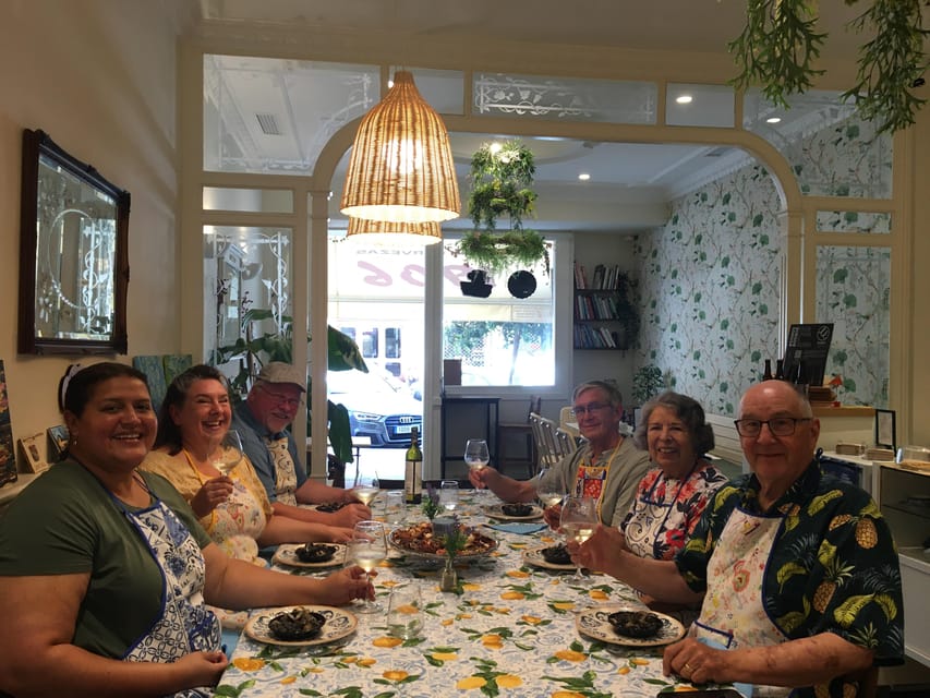 A Coruña: Local Market Shopping and Cooking Workshop - From market to kitchen: getting organized for a smooth 3-hour lunch
