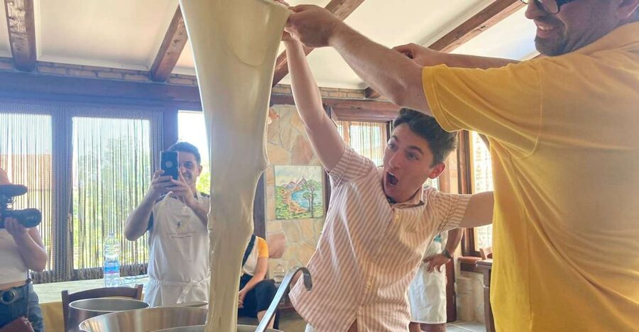 Amalfi Cooking class: Tiramisù, mozzarella and Pasta - Logistics that won’t ruin your day: timing, weather, and what to bring