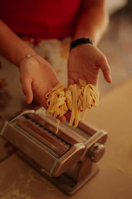 Amalfi: Cooking Class with Pasta, Mozzarella, and Tiramisù - Key things I’d bet you’ll notice right away