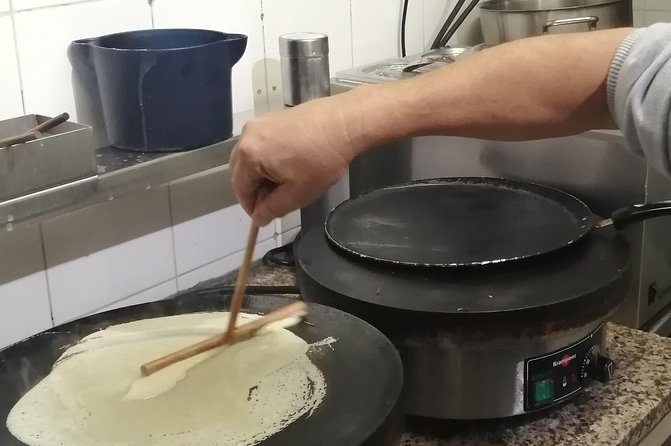 Amazing Sweet Crêpe Cooking Class Paris - Key moments that make this class worth your time