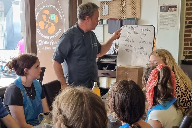 Amazing Sweet Crêpe Cooking Class Paris - What you actually learn: from rozell to perfect flipping