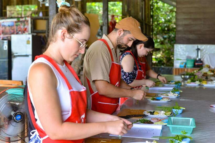 Ao Nang: Half-Day Thai Cooking Class Krabi Province - Should you book this Ao Nang Thai cooking class?