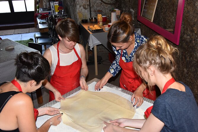 Apple Strudel & Prezel Cooking Class incl. Dinner & Music - Salzburger Pretzels: Shaping, Salting, and Getting That Classic Look