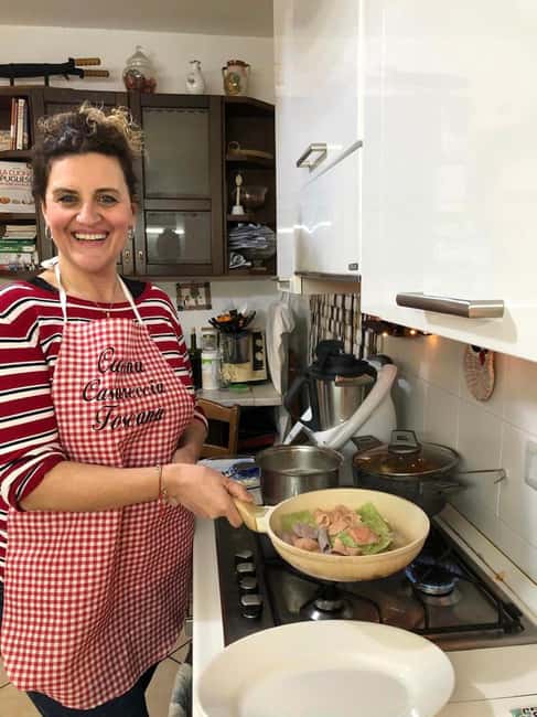 Arezzo: Colorful Tagliatelle and Ravioli Home Cooking Class - Tagliatelle and Ravioli: Dough, Shaping, and the Real Skill You’re Paying For