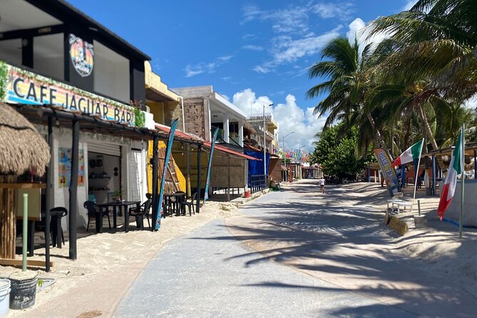 Authentic Beachfront Mexican Cooking Class Cafe Jaguar Costa Maya - Drinks included: margaritas, daiquiris, pina coladas, and mocktails