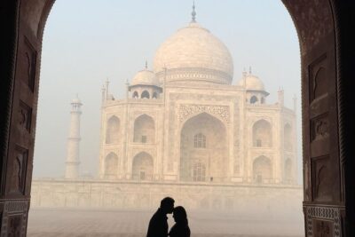 Authentic Cooking Class & Taj Mahal Tour from Delhi (All-Inclusive) - Marble Inlay Work and Handicrafts: A Short Stop With Good Browsing Time