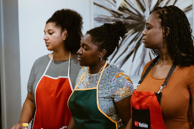 Authentic Ghanaian Cooking Class in Accra - Entering the Accra kitchen: what you’re really buying