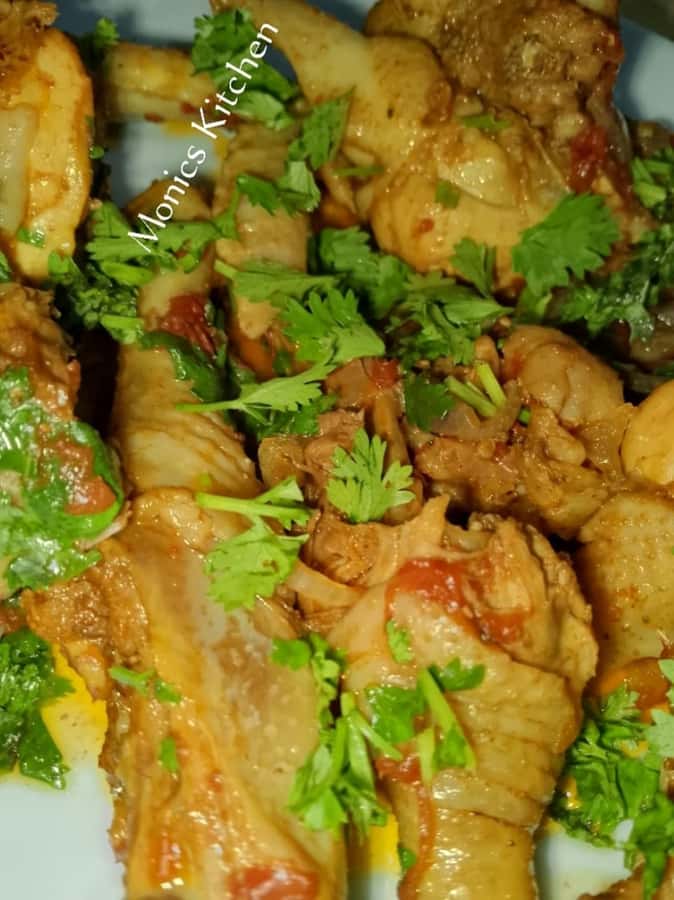 Authentic Kenyan Cooking Class & Market Tour in Nairobi - Market Meet-Up at K-MALL Komarocks Parking Lot