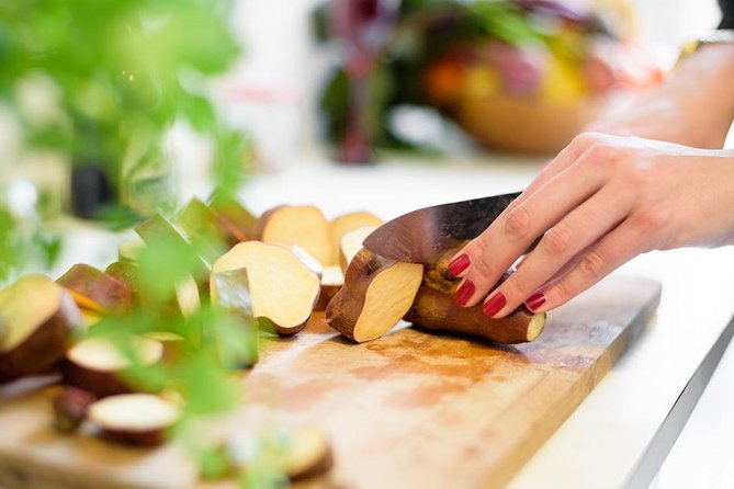 Authentic Portuguese Cooking Class and Dinner in a Lisbon Home - Price and value: what you get for $216.25 in Lisbon