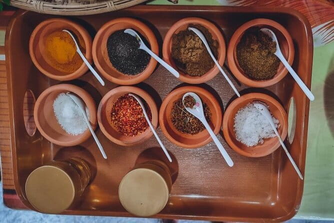 Authentic Sri Lankan Cooking Class in Mirissa - The rice-and-curry lesson: skills you can use again at home