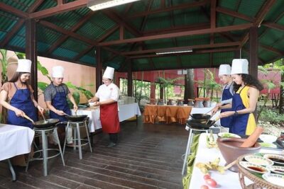 Authentic Thai Cooking Class by Suuko Wellness Spa - The 3-hour flow: what a typical session feels like
