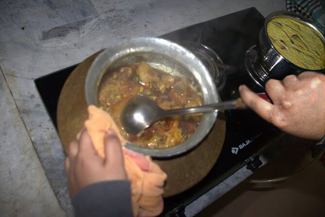 Authentic Traditional Family Cooking class in a Great Ambiance - Meet the people: hosts who teach with confidence