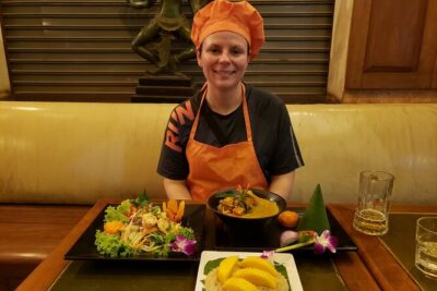 Award-Winning Cooking Class Experience with Professional Teacher - The 3-hour class rhythm: market, prep, cook, eat