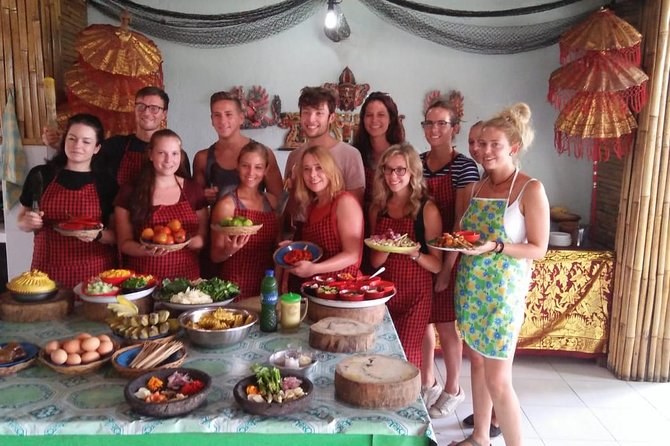 Bali Amazing Cooking Class - Rice Fields Visit: Seeing Where the Food Starts