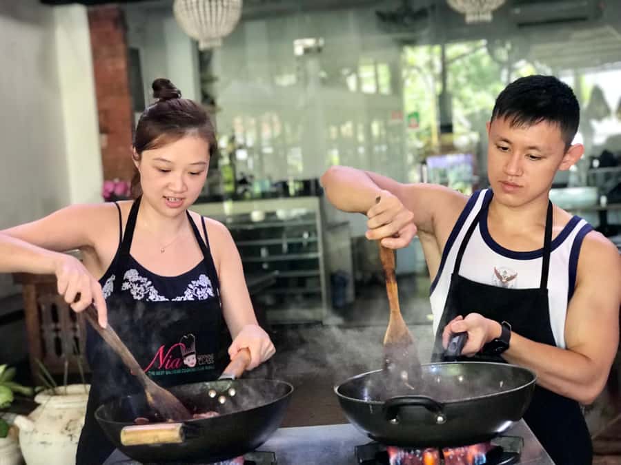 Bali: Balinese Cooking Class and Market Tour - Market Tour in Seminyak: Spices, fruit, and bargaining practice