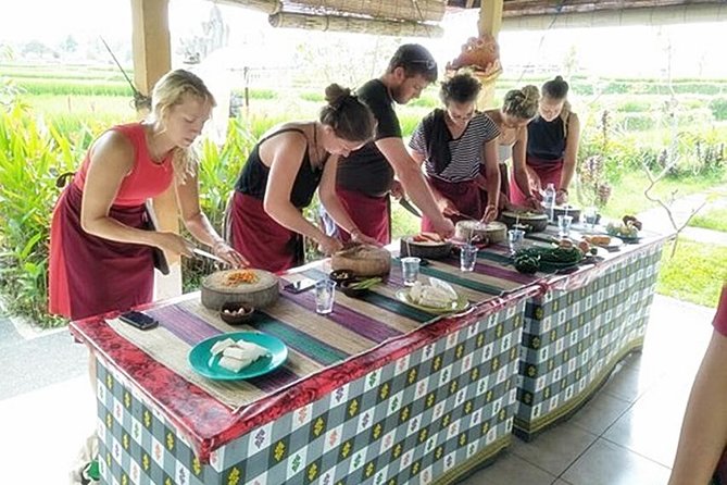 Bali Cooking Class and Ubud Sightseeing Tour - Key points worth knowing before you go