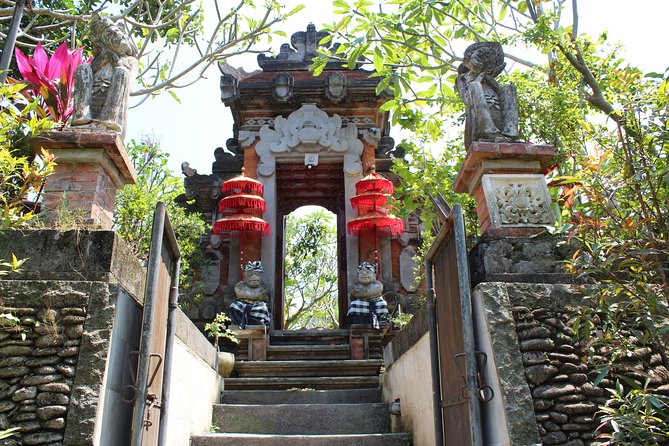 Bali Cooking Class Experience with All Inclusive - Getting from Seminyak to the village: pickup, minivan, and the becack ride
