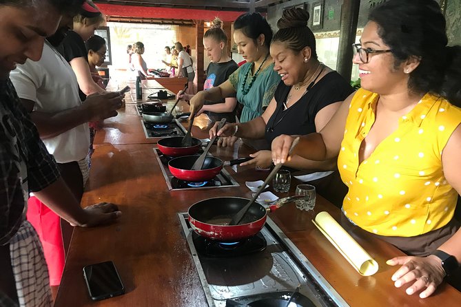 Bali Cooking Class Experience with All Inclusive - Inside the Balinese compound: your 2-hour cooking class and spice talk