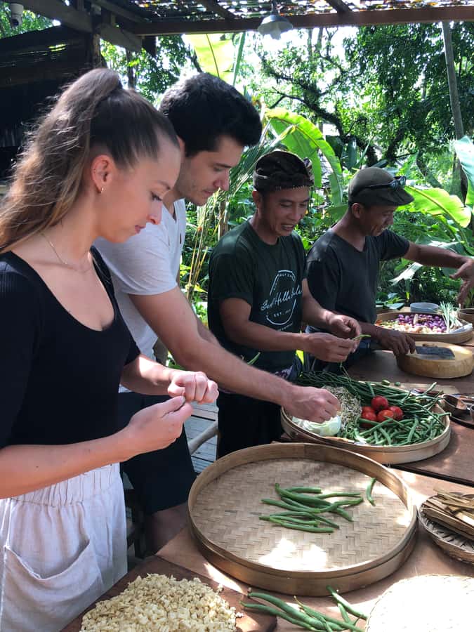 Bali: Cooking Class with 5 Balinese Dishes - Logistics without drama: where to go and what to bring