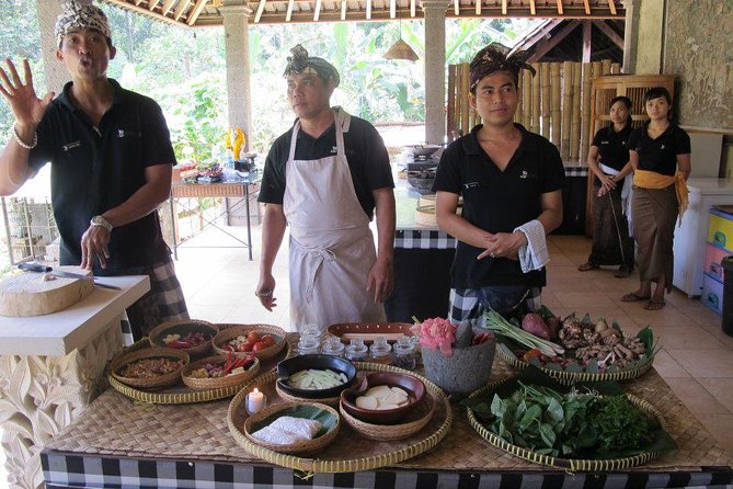 Bali Cooking Class with Culture Experience - Quick highlights you’ll feel right away