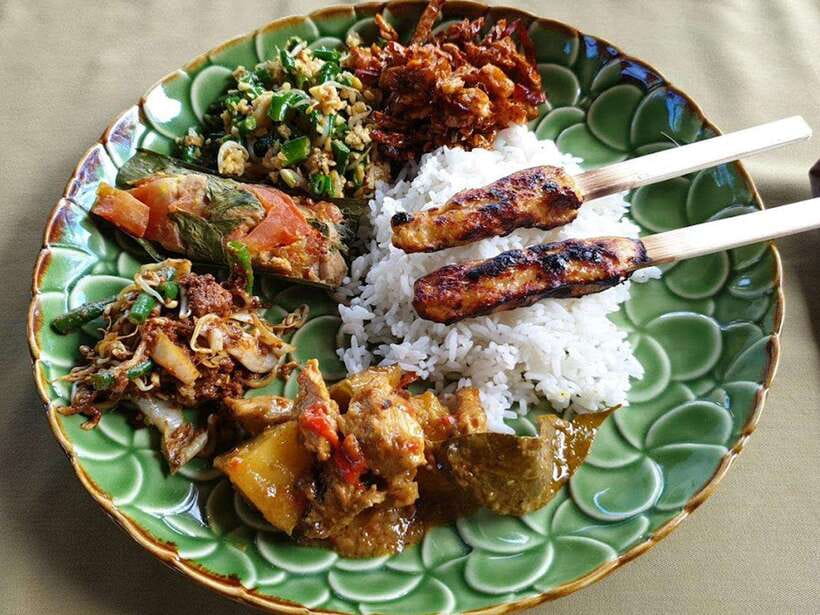 Balinese cooking class/Go shopping at the market, cook, eat - Should you book Karisma Bali’s cooking class?