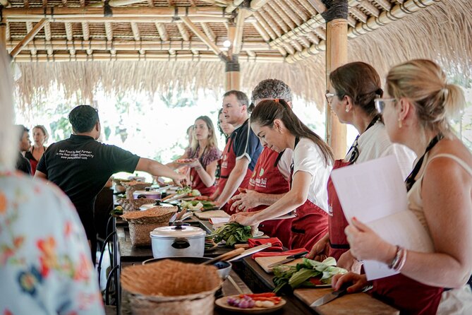 Balinese Farm Cooking Class by Pemulan Bali - Why this market + farm setup changes the whole cooking class