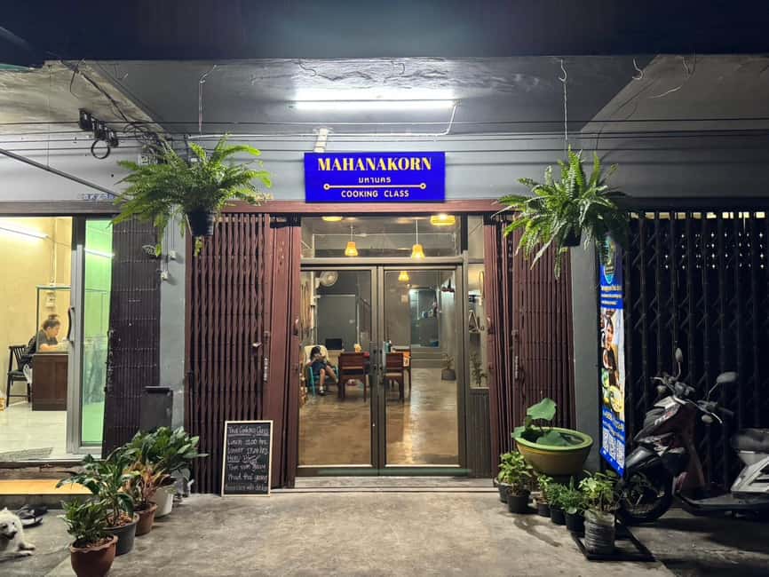 Bangkok: Authentic Thai Cooking Class with Local Host - What to Bring (So You Don’t Feel Rushed)