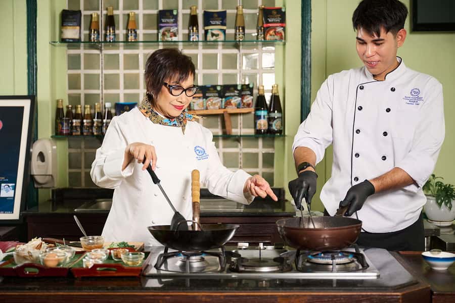 Bangkok: Blue Elephant Thai Cooking Class - Key things to know before you go