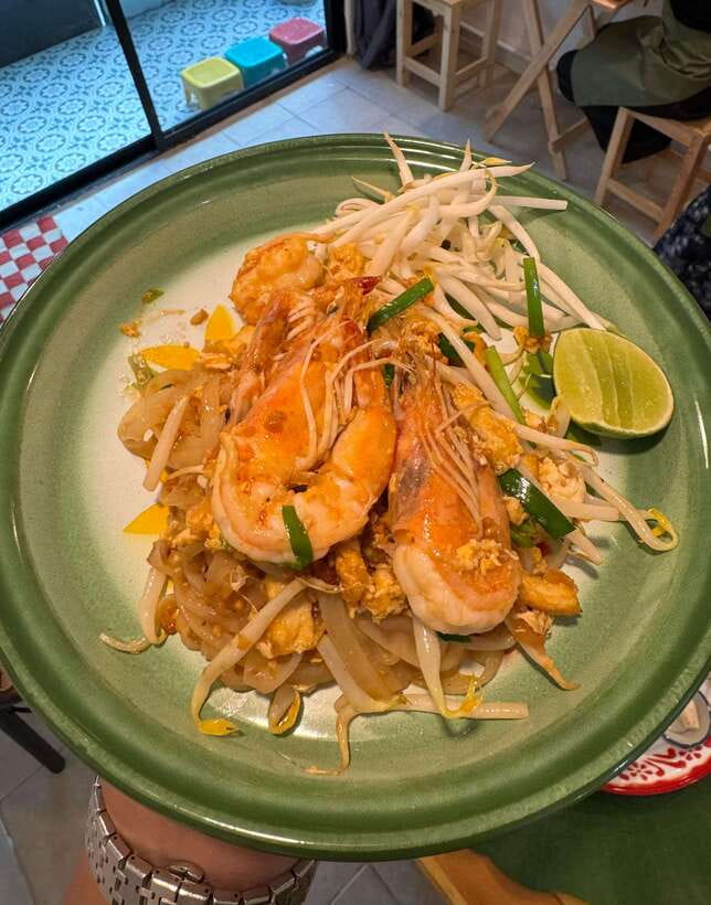 Bangkok Cooking Class : Traditional Thai dishes&Market Trip - Getting There: Finding the Venue Near Thonburi Alleys