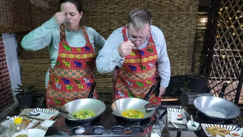 Bangkok: Favourite Thai Flavors Cooking Class by Smart Cook - The Thai Family Home Ingredient Lesson (Why It Matters)