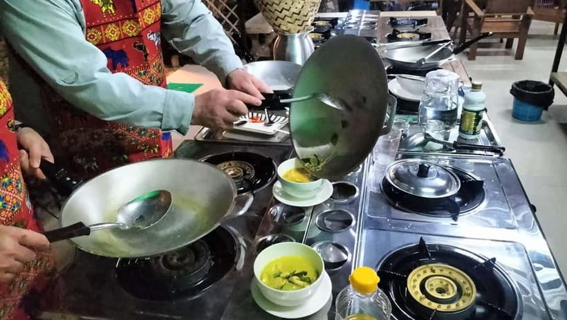 Bangkok: Favourite Thai Flavors Cooking Class by Smart Cook - Who This Bangkok Class Fits Best