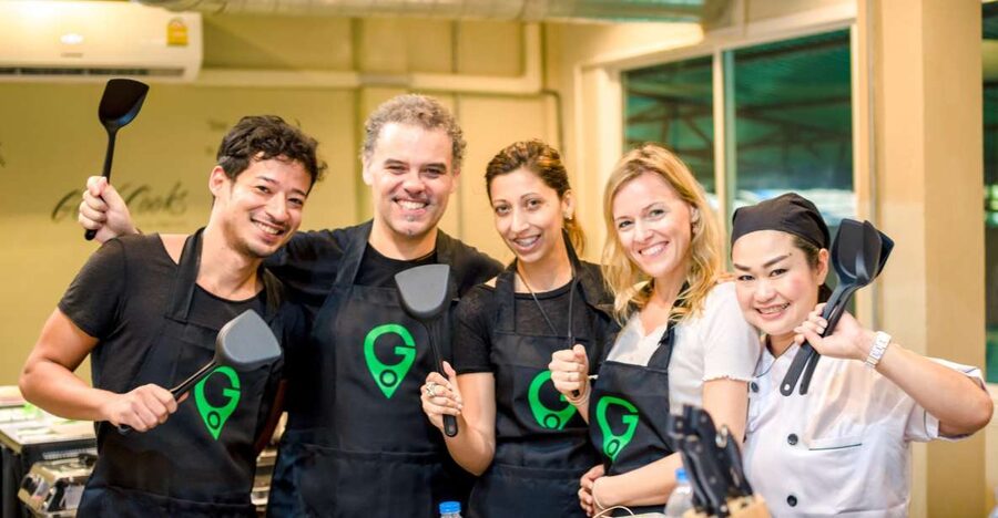 Bangkok: Half-Day Thai Cooking Class in Bangrak District - Bangrak’s Thai cooking class is a skill, not a show