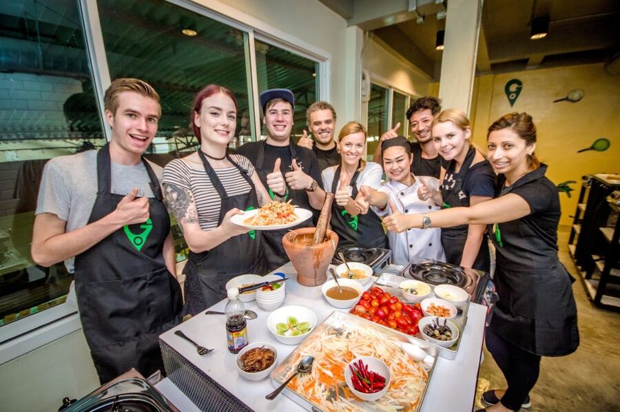 Bangkok: Half-Day Thai Cooking Class in Bangrak District - Timing that works: how the class flows over four hours