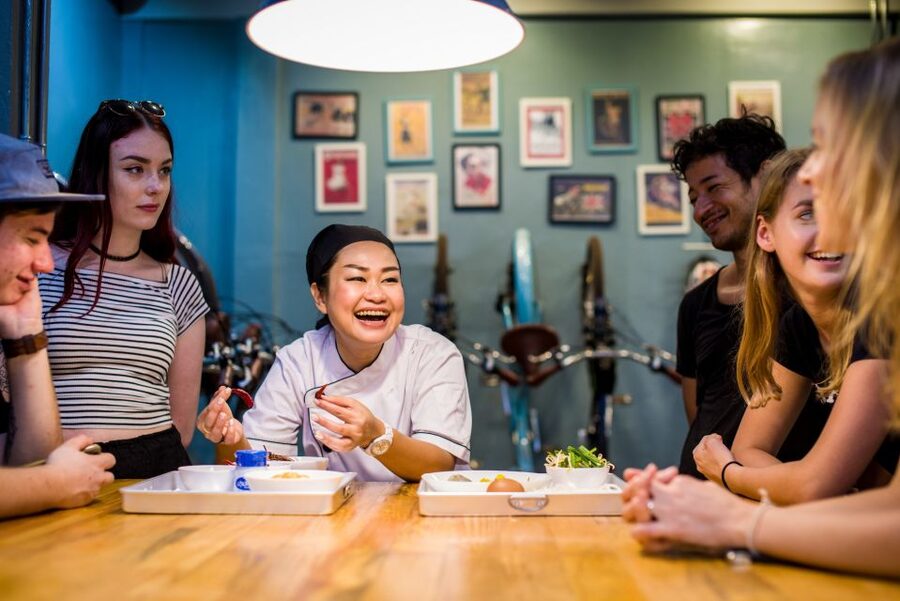 Bangkok: Half-Day Thai Cooking Class in Bangrak District - The best part: you eat with your group