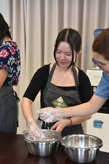 Bangkok: Hands-on Thai Cooking Class & Market Tour in Sathon - Key highlights you’ll feel right away