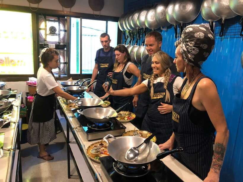 Bangkok: Tingly Thai Cooking School Half-Day Cooking Class - The Morning Market Tour: What You’ll Be Looking For