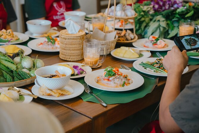 Bangkok Udomsuk Thai Cooking Class with local market tour - Who should book this cooking class (and who should skip it)