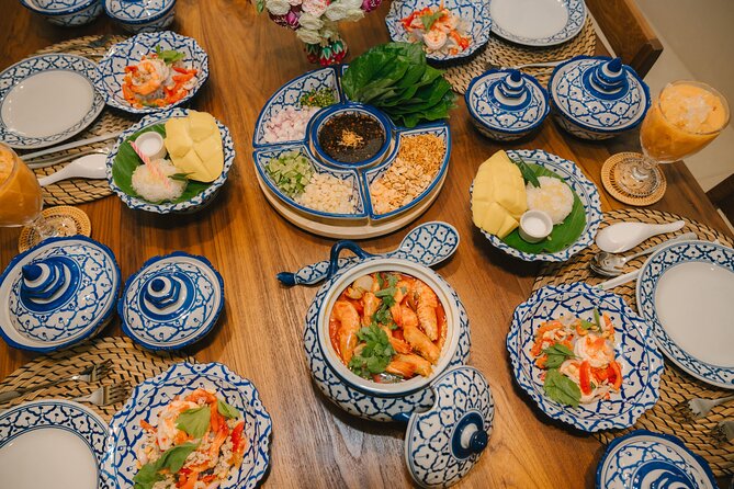 Bangkok Udomsuk Thai Cooking Class with local market tour - Should you book the Bangkok Udomsuk Thai Cooking Class?