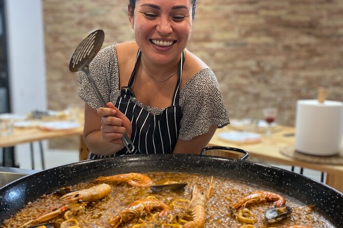Barcelona Paella Cooking Class & Boqueria & Hofmann-Trained Chefs - Practical tips to make your 3 hours go smoothly
